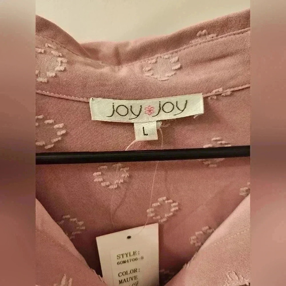 Joy Joy Pink Textured Dress NWT Size L V Neck Long Sleeve Ruffles #V507 - Picture 2 of 5